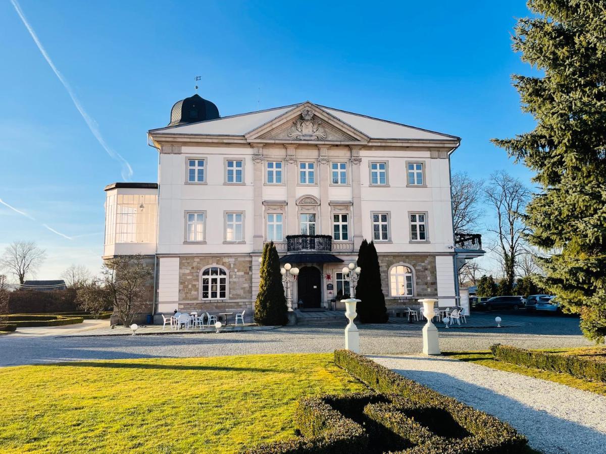 Palac Brunow - Wellness & Spa Lwowek Slaski Bagian luar foto